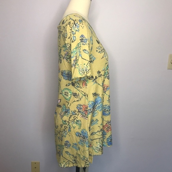 LuLaRoe Yellow Floral Perfect T- XS- NWT - Picture 3 of 6